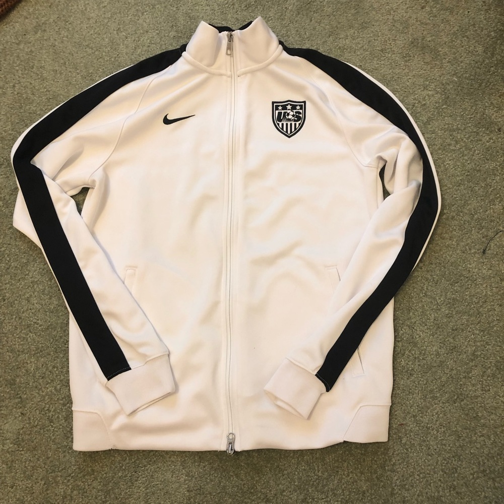 EXCLUSIVE Nike team USA soccer jacket